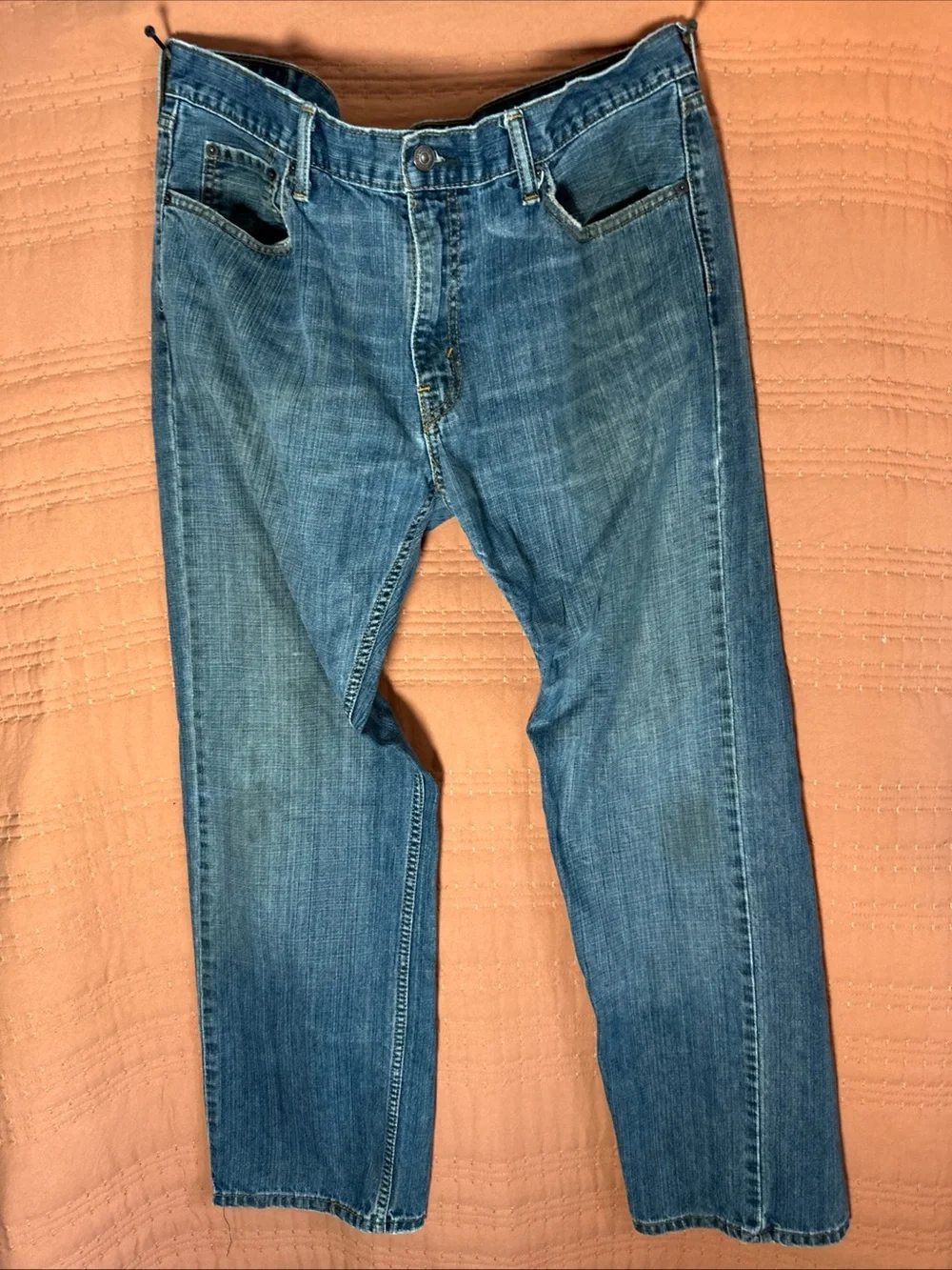 Levi's Men's Straight Jeans in Classic Blue Wash